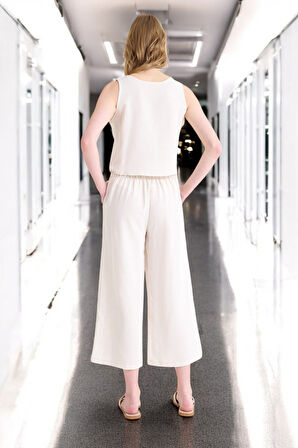 Yazlık Sırt Detaylı Kolsuz Rahat Keten Takım