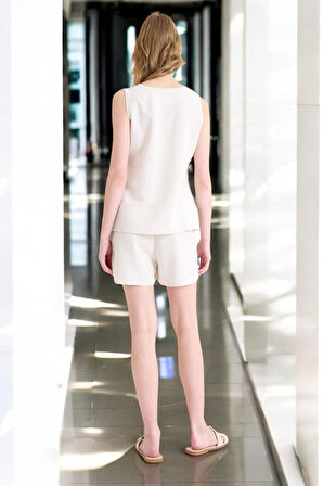 Yazlık Kolsuz Şortlu Keten Takım