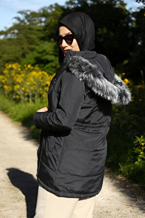 Kışlık Orta Boy Kürklü Kapüşonlu Su Geçirmez Tasarım Kadın Şişme Mont