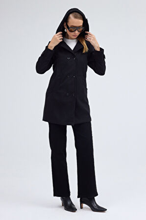 Yaka Detaylı Büyük Düğmeli Kaşe Kaban