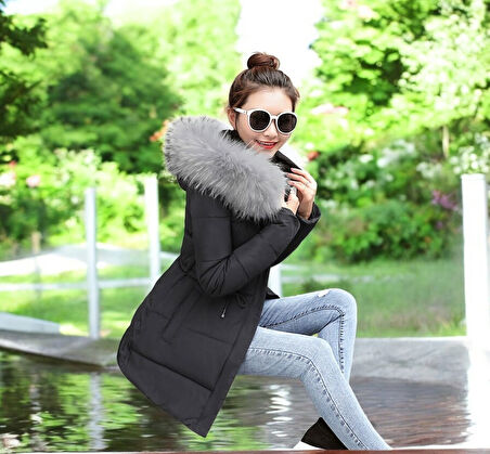 Orta Boy Kürklü Kapüşonlu Su Geçirmez Kadın Siyah Mont