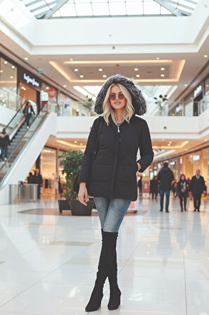 Kışlık Yaka Kürklü Uzun Kadın Şişme Mont