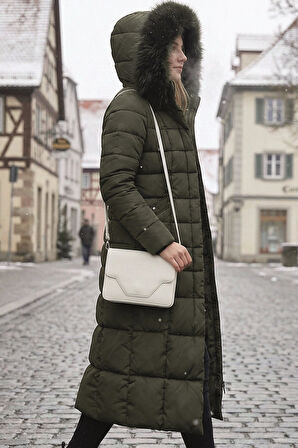 Kışlık Tam Boy Kürklü Şişme Kadın Mont