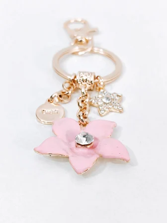 Zirkon Taşlı Yıldız ve Çiçek Figürlü Rose Gold Lüks Anahtarlık & Çanta Aksesuarı