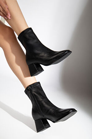 Sandra Streç Bot Siyah