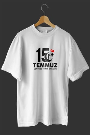 15 Temmuz Demokrasi ve Milli Birlik Günü Baskılı Oversize Bisiklet Yaka T-shirt - Beyaz