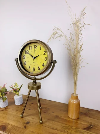 Retro Antique Üç Ayaklı Metal Eskitme Masa Saati