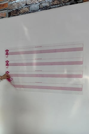 B Kılavuz Çizgili Akıllı Kağıt Yazı Tahtası Duvarda İz Bırakmaz Statik Yeni Müfredata Uygun 100x56cm