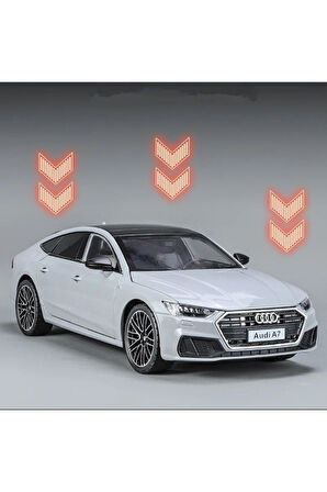 1.24 Audi A7 Işıklı Kapıları Açılabilen Oyuncak Araba
