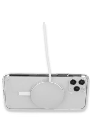 Newface Apple iPhone 15 Pro Kılıf Magneticsafe Şeffaf Silikon - Şeffaf