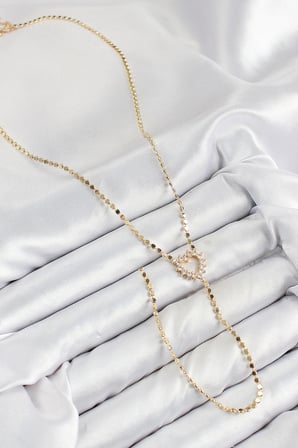 Pirinç Zirkon Taşlı Ezme Zincirli Kalp Model Gold Renk Y Kolye TJ-BKO10461