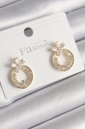 Pirinç Gold Renk Zirkon Taşlı Halka Model Çiçek Figür Kadın Küpe TJ-BKP9762