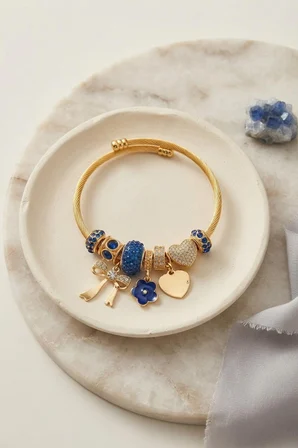 Fiyonk Charmlı Mavi Renk Gold Bileklik TJ-BB8708