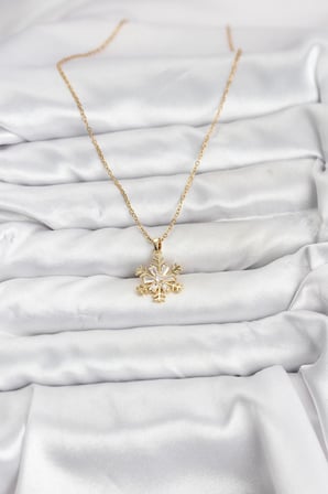 316L Çelik Zincir Gold Renk Kar Tanesi Model Zirkon Taşlı Kadın Kolye - TJ-BKO10831