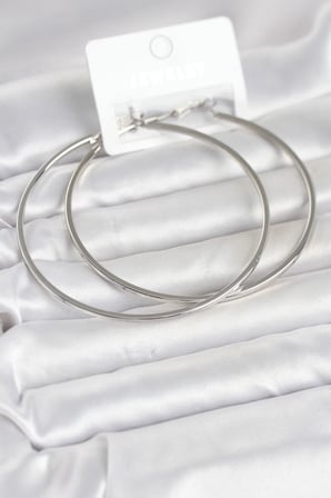 Gümüş Renk Pirinç Köşeli Kenar Halka 72 mm Kadın Küpe TJ-BKP11770