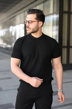 Erkek Bisiklet Yaka Petek Dokulu Kısa Kollu Triko Tişört