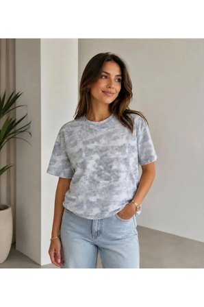 Yakamoz Moda Batik Desenli Kadın Tişört Gri Bisiklet Yaka Kısa Kol