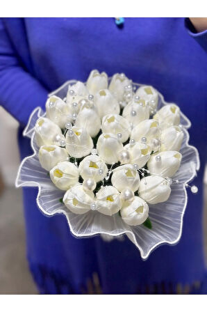 Islak Lale İncili Gelin Buketi – Yaka Çiçeği Dahil