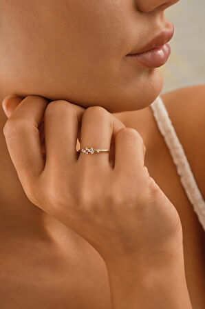 14 Ayar Altın Mini Taşlı Yüzük