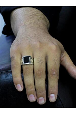 Kordon Tasarım Oniks Taşlı 925 Ayar Erkek Gümüş Yüzük