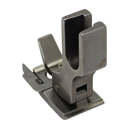 Sando SG40 Düz Makine 4 mm Üstten Tırnaklı Sağ Çima Ayağı