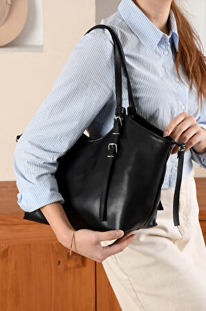 Kadın Büyük Kapasiteli Astarlı Kaliteli Derili Omuz Çantası