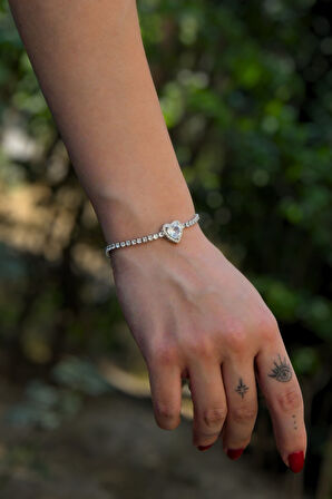 Kalpli Zirkon Taşlı Yuvarlak Sıralı Kadın Çelik Görünümlü Xp Zincir Bileklik