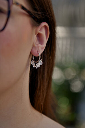 5 Taşlı Çift Halka Model Kadın Çelik Küpe