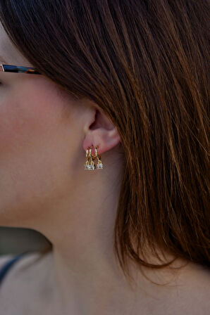 3 Yuvarlak Zirkon Taşlı Çiftli Kadın Çelik Küpe