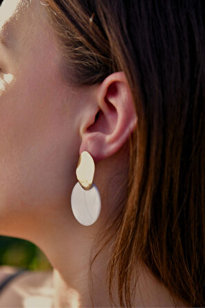 Sarı Mermer Desenli Goemetrik Plaka Model Kadın Çelik görünümlü Xp Küpe