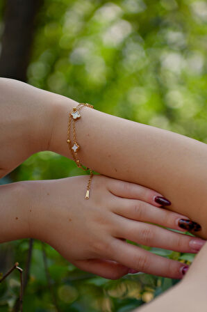 3 Yoncalı Dorikalı Çiftli Kadın Çelik Bileklik