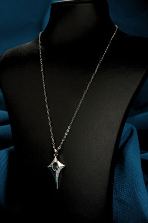 Ortası Mavi Zirkon Taşlı Etrafında Taşları Olan Kuzey Yıldızı Model Kadın Çelik Kolye