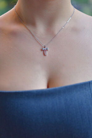 Sallantılı Zirkon Taşlı Kurdele Model Kadın Çelik Kolye