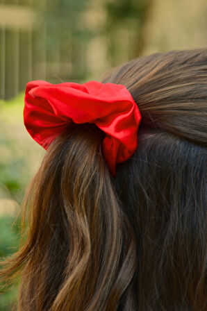 Parlak Kırmızı Simit Lastik Toka