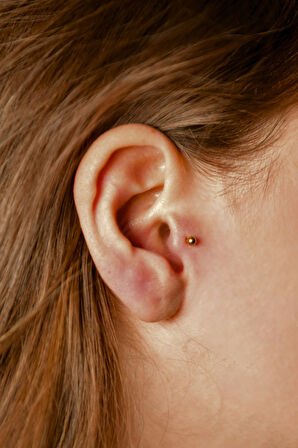 Biri Ucu Düz Bir Ucu Toplu Dudak Piercing 6mm