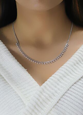 Gümüş royumlu zirkon taşlı gurmet zincirli yıldız kolye