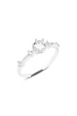 Gümüş rodyumlu zirkon taşlı tek taş modeli ayarlamalı yüzük