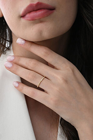 Gümüş altın yaldızlı zirkon taşlı linea yüzük  