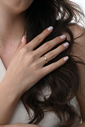 Gümüş altın yaldızlı zirkon taşlı noktalı pura yüzük  