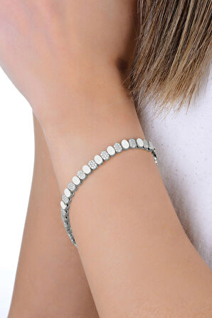 Gümüş rodyumlu zirkon taşlı elips modeli sıralı bileklik SGTL12893RODAJ