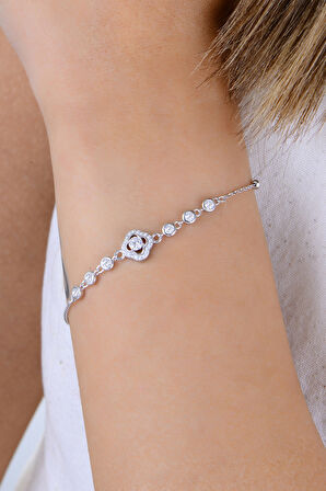 Gümüş rodyumlu zirkon sıra taşlı pırlanta montürlü bileklik SGTL12923RODAJ