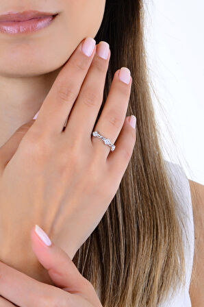 Gümüş rodyumlu zirkon taşlı örgülü yonca tamtur yüzük 