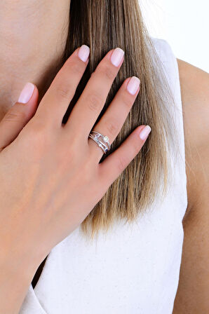 Gümüş rodyumlu renkli zirkon taşlı asimetrik halkalar yüzük 