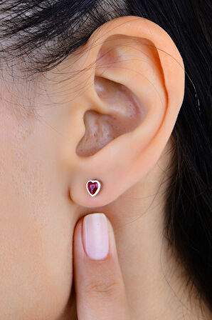 Gümüş rodyumlu fuşya taşlı sıvama modeli kalp küpe SGTL12997FUSYA