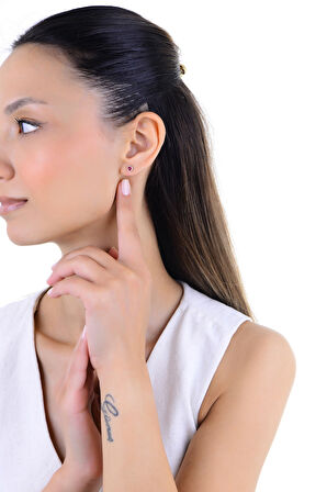 Gümüş rodyumlu fuşya taşlı sıvama modeli kalp küpe SGTL12997FUSYA