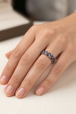 925 Ayar Gümüş Yüzük 3 Sıra Renkli Taşlı Işıltılı Tamtur Yüzük - Gökkuşağı Rainbow Rose Alyans 