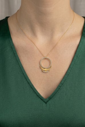 925 Ayar Gümüş Kolye Altın Kaplama Geometrik Çember Ve Çift Hilal Figürlü Kolye SGTL13410GOLD