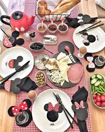 Sister Home Design Mickey Mouse 32x35 cm Asimetrik Çok Renkli Silinebilir Mickey Mouse Amerikan Servis Takımı Tek Kişilik