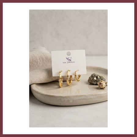 SHNSTORE Pirinç Gold Renk Kare Model 3'lü Küpe Seti SHN0720