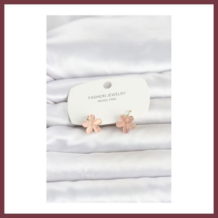SHNSTORE Pirinç Gold Renk Pembe Çiçek Model Çocuk Küpe SHN0720